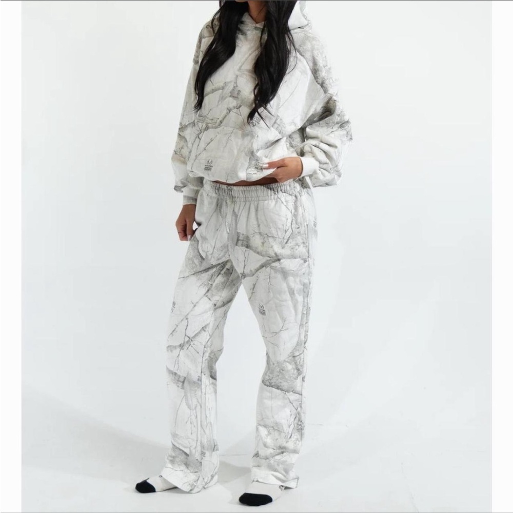SNOW REALTREE® X RECUSA HOODIE +
SWEATPANT - 100% COTTON